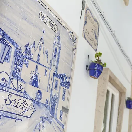 Villa In Albufeira Near Sea Beach فيلة